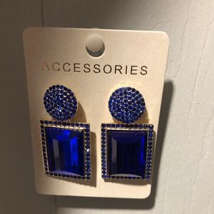Fashion earrings